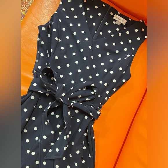 NWT Calvin Klein dark navy polka dot belted wide leg jumpsuit. - Picture 5 of 10